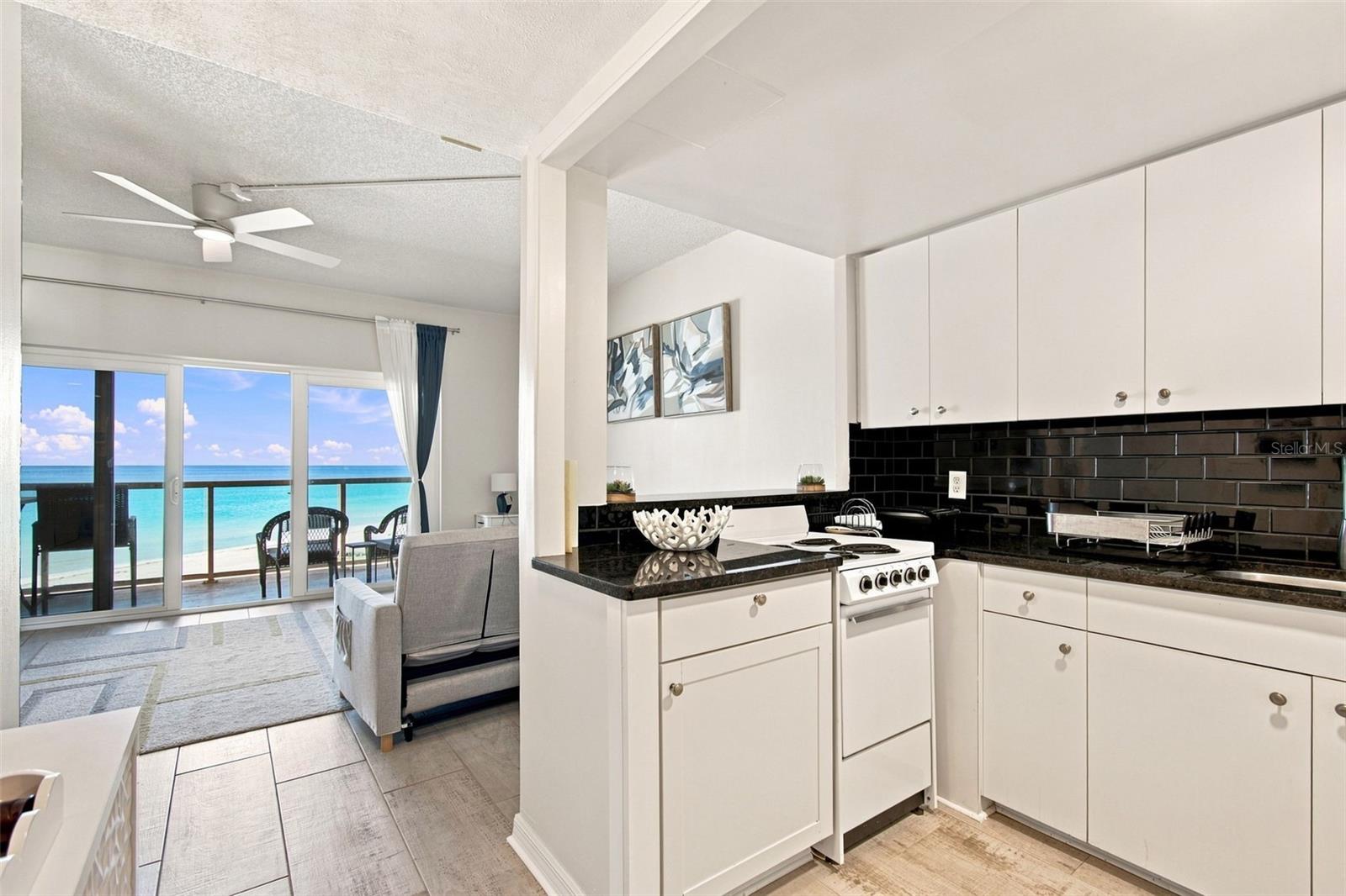 880 MANDALAY AVE #S507 — photo 3