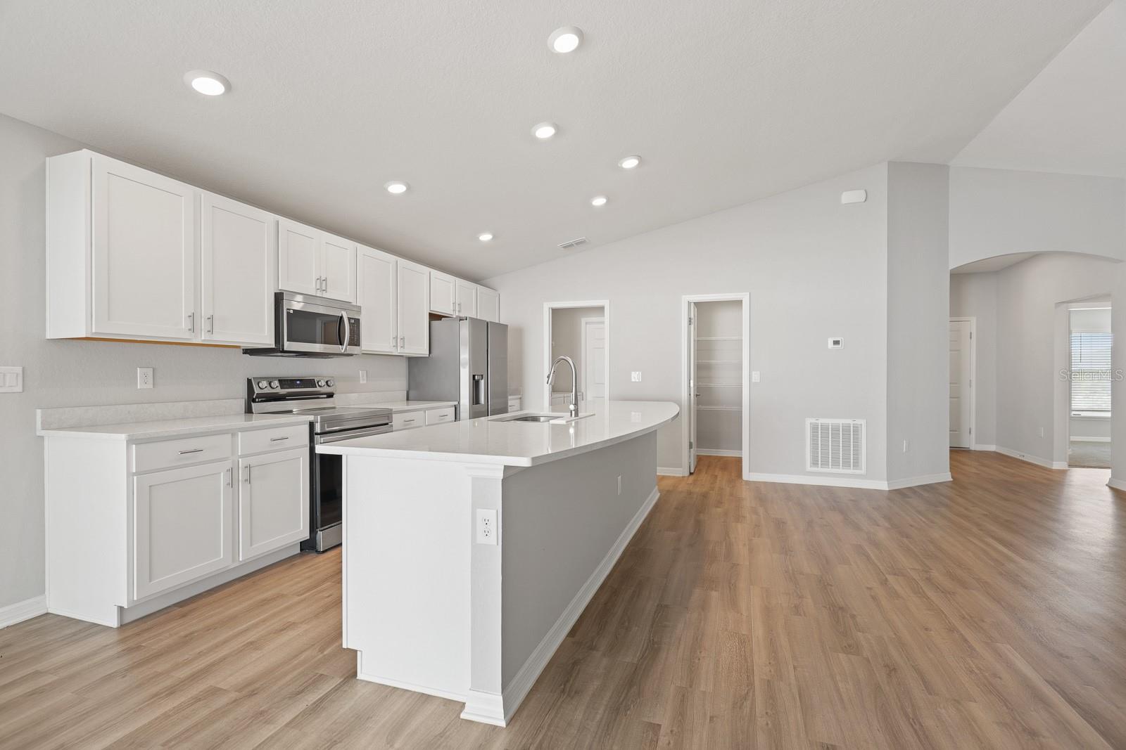 11720 CONIFER CONE CT — photo 11