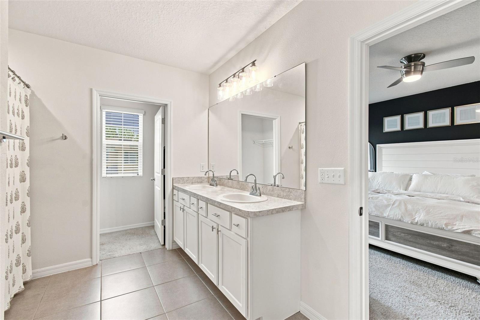 11833 MYRTLE ROCK DR — photo 48