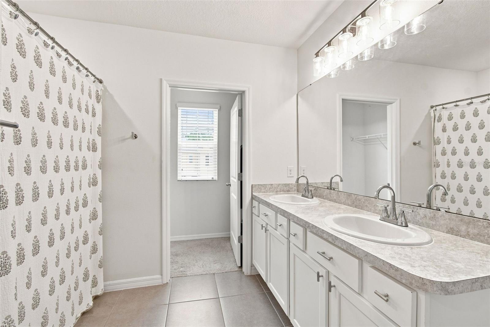 11833 MYRTLE ROCK DR — photo 49