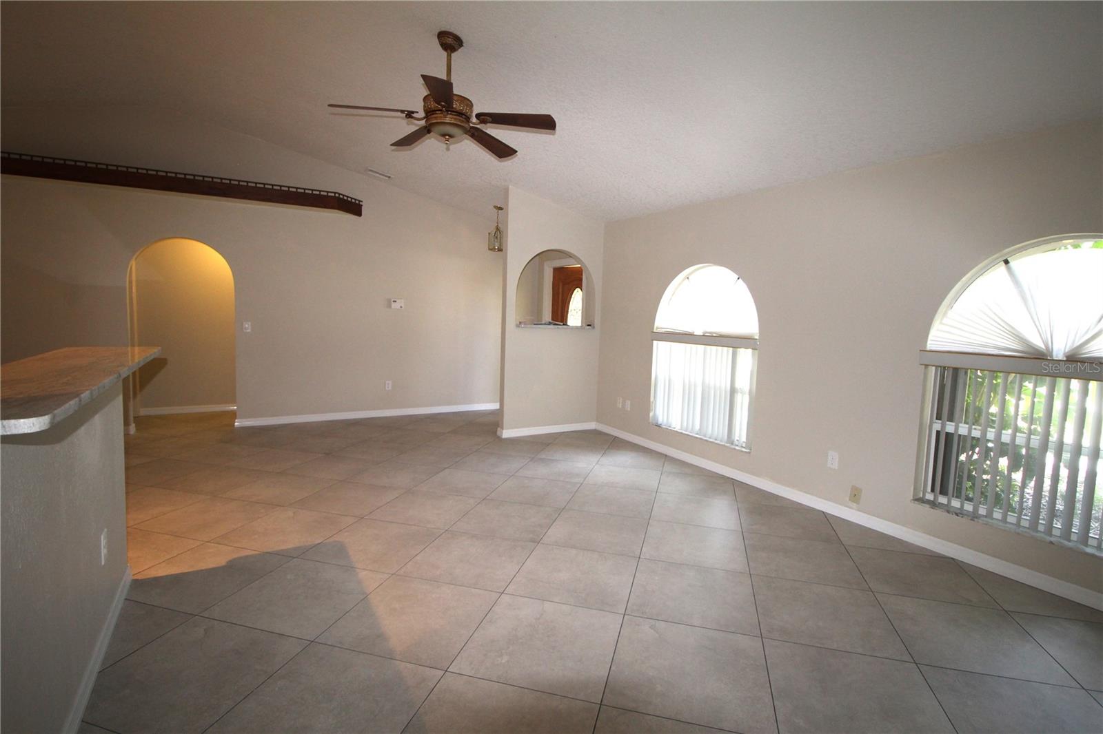 1759 ALABELLE LN — photo 9
