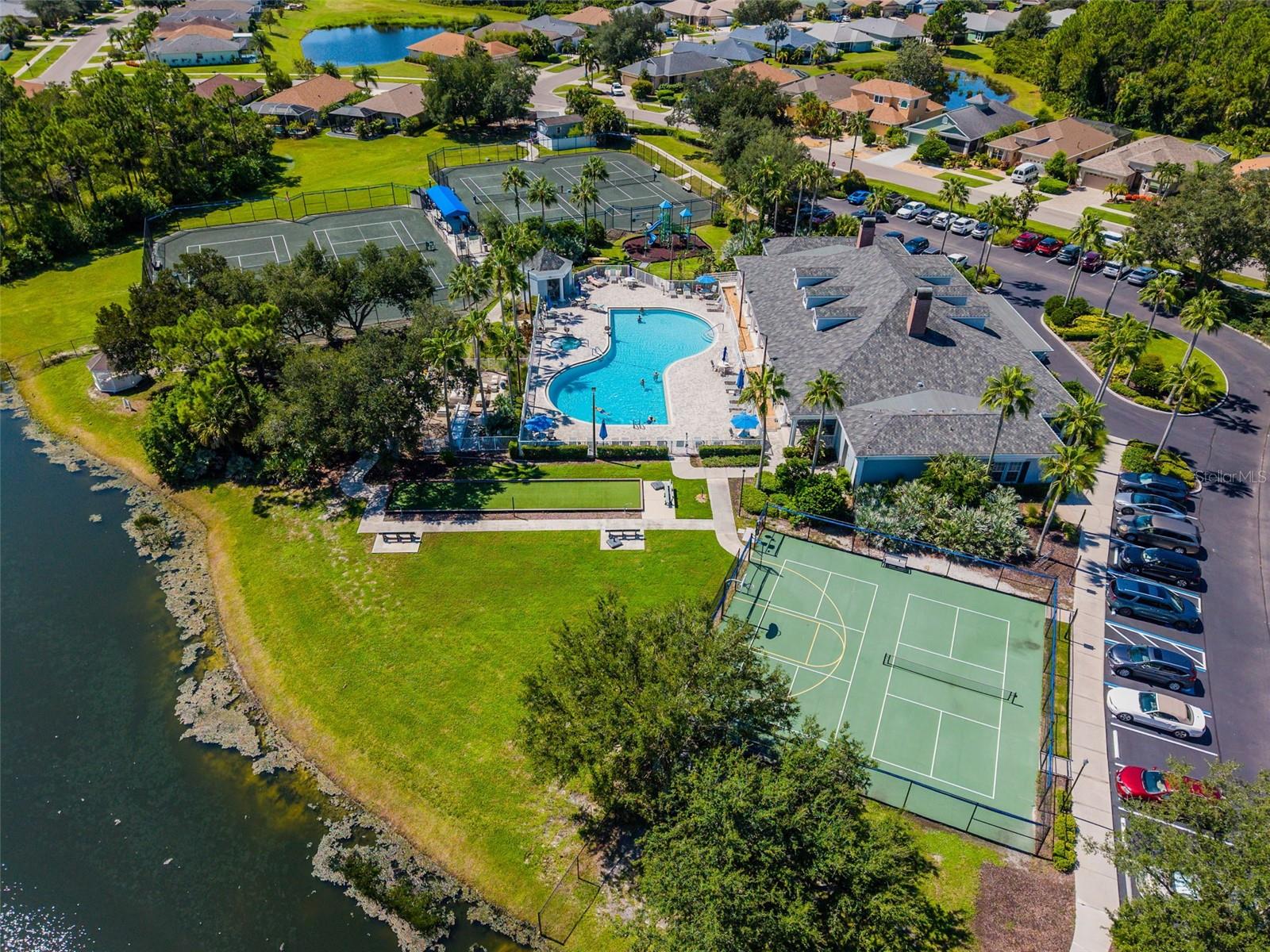 2386 PECAN DR — photo 61