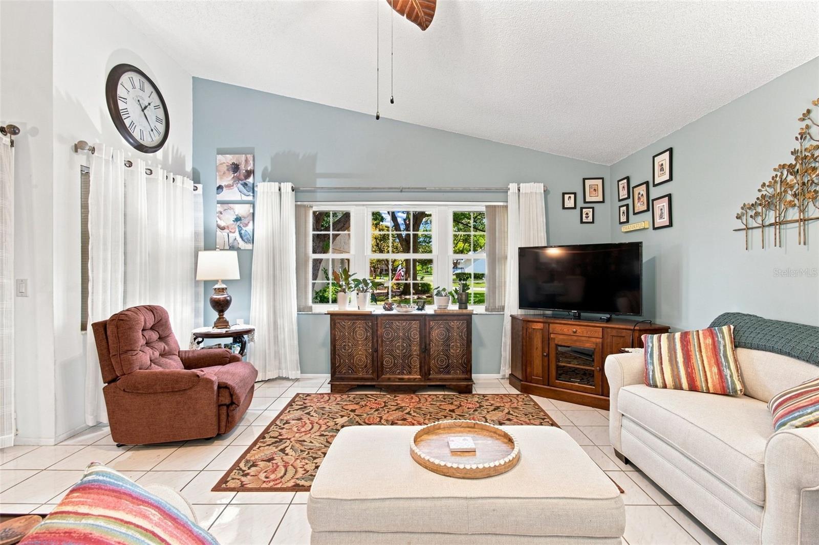 11541 SAN REMO CT — photo 24