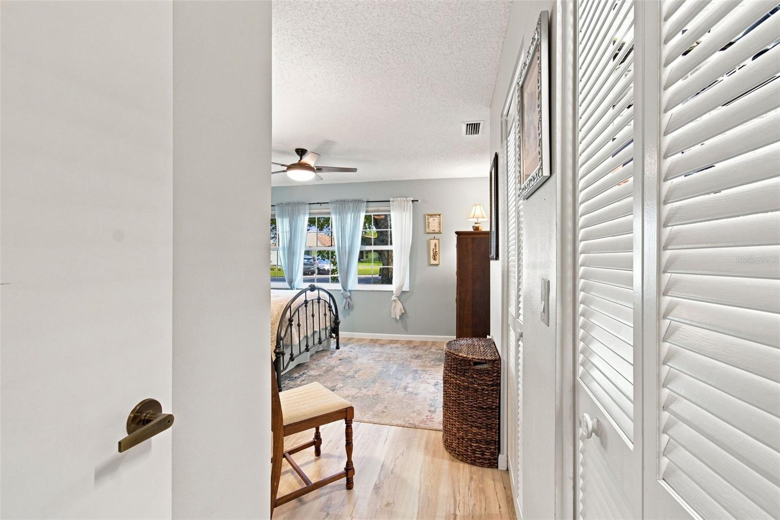 11541 SAN REMO CT — photo 34