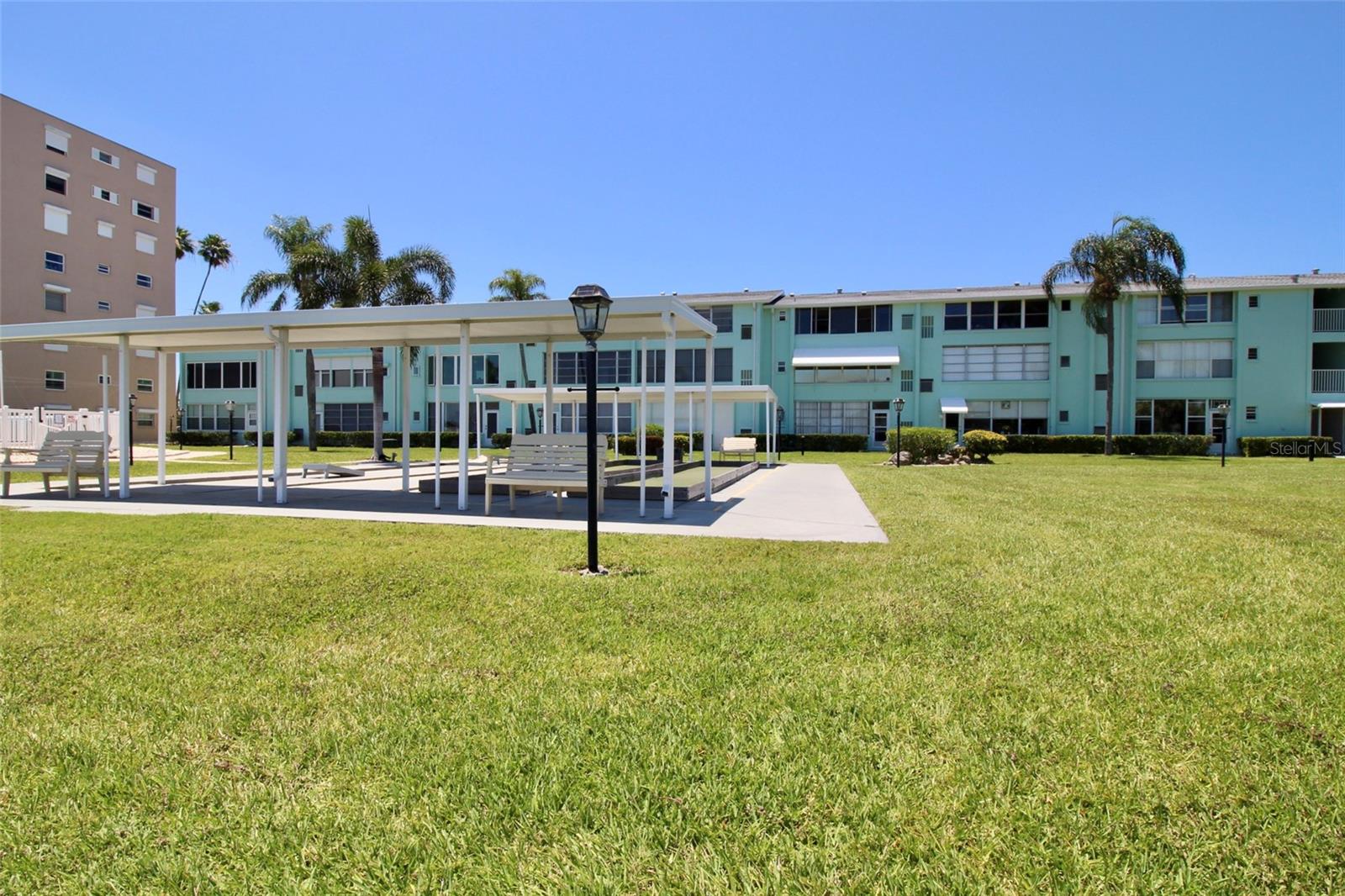 1819 SHORE DR S #APT 106 — photo 15