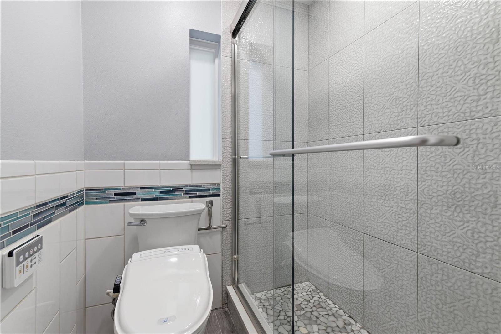 5027 WATERSIDE DR — photo 40