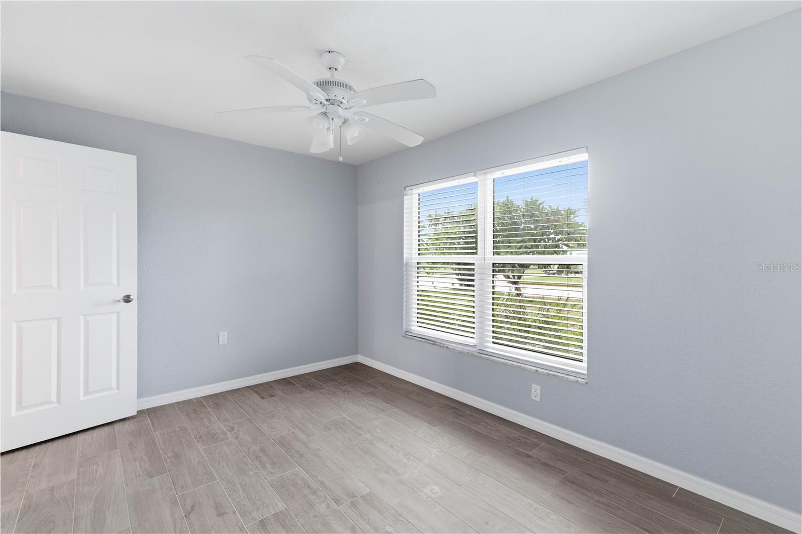 5027 WATERSIDE DR — photo 43