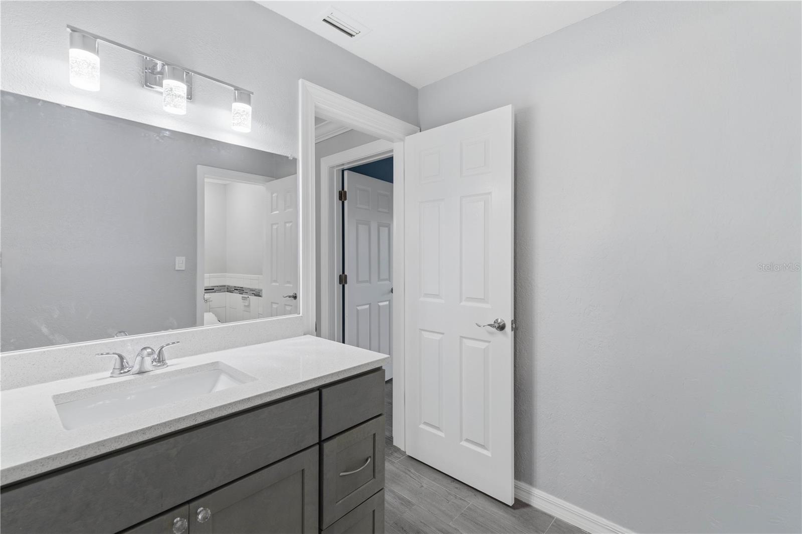 5027 WATERSIDE DR — photo 39