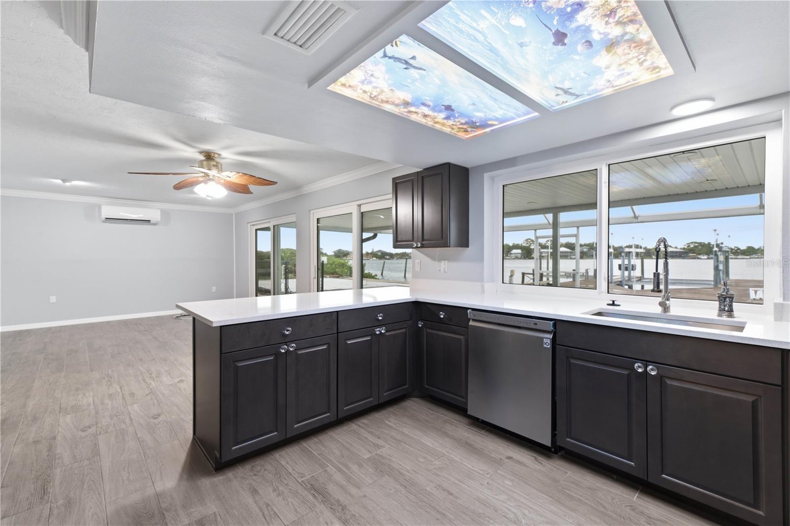 5027 WATERSIDE DR — photo 31