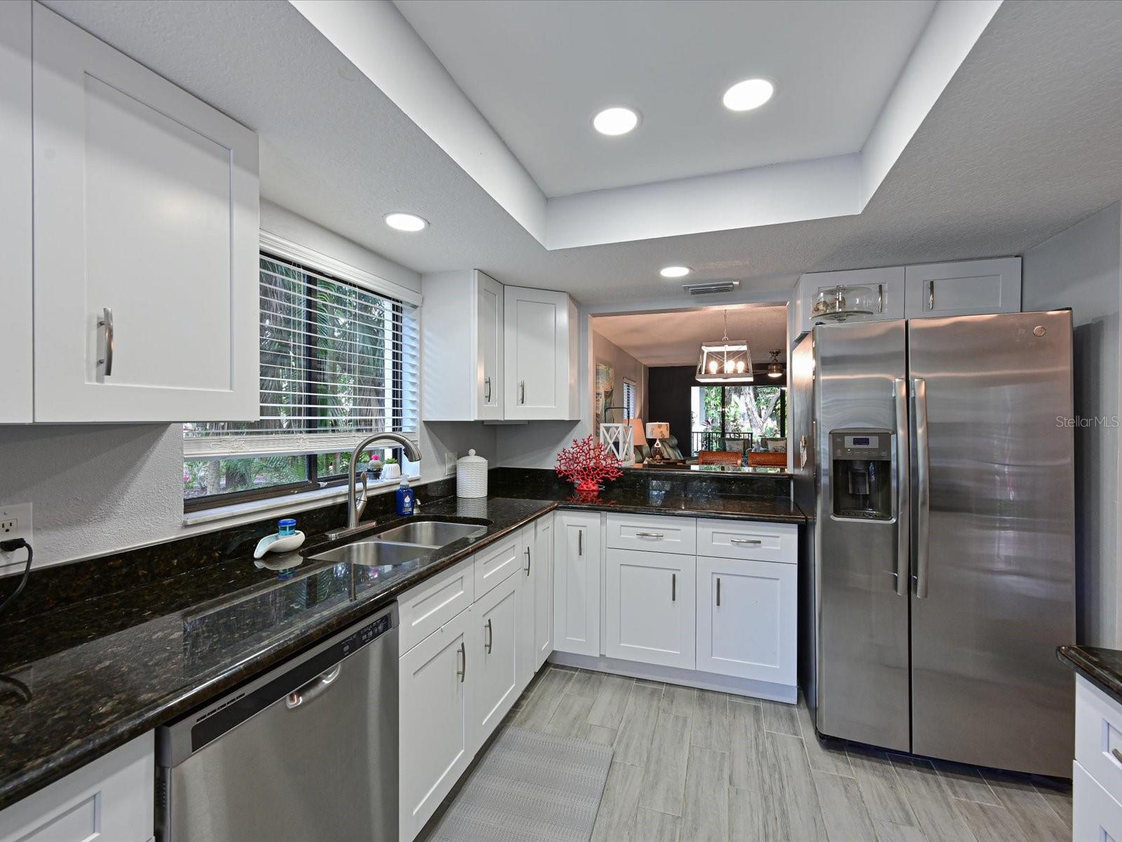 3904 MOURNING DOVE DR #225 — photo 4