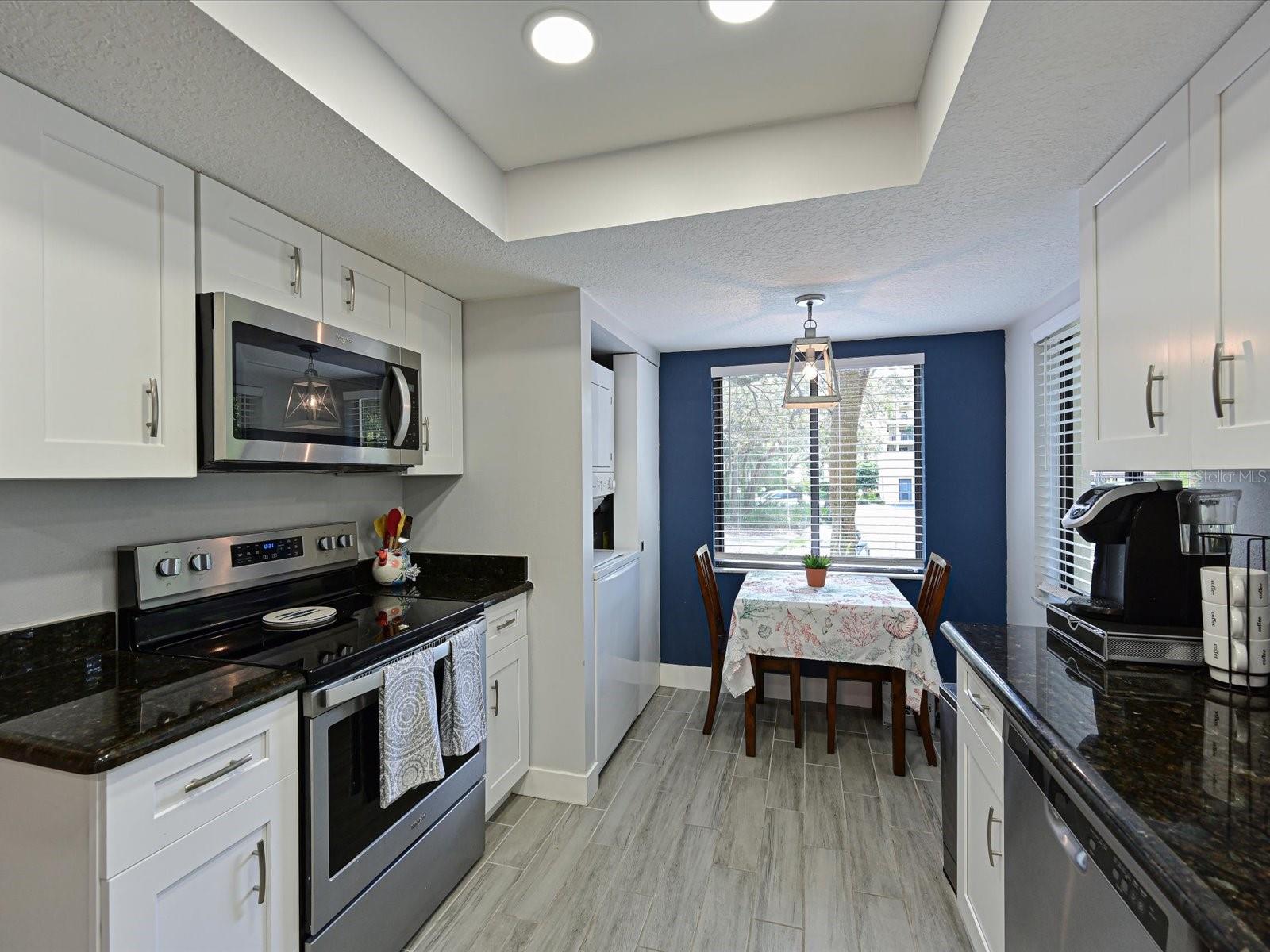 3904 MOURNING DOVE DR #225 — photo 6