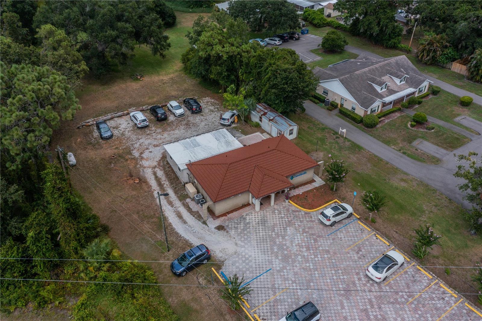 10508 GIBSONTON DR — photo 5