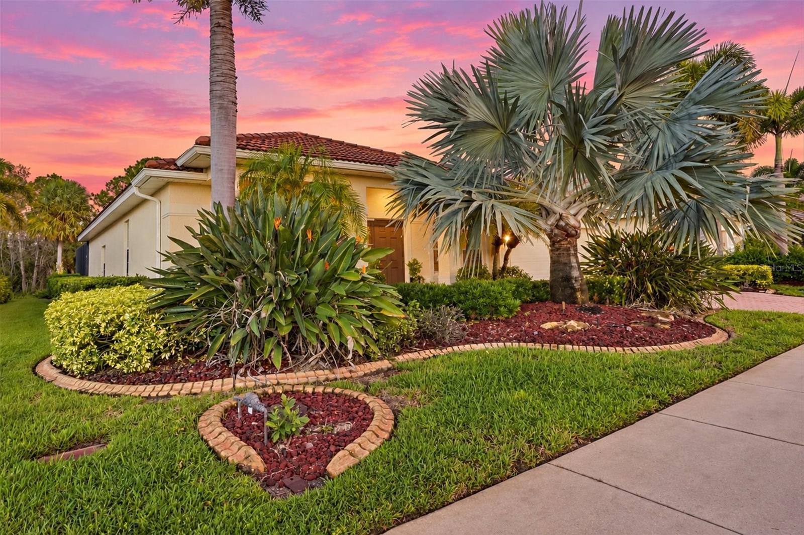 11347 DANCING RIVER DR — photo 11