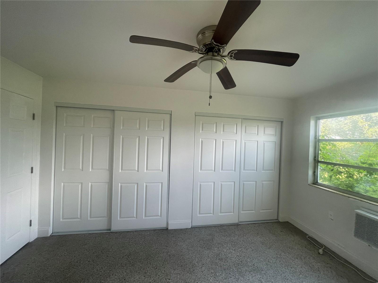 200 N BETTY LN #1B — photo 8