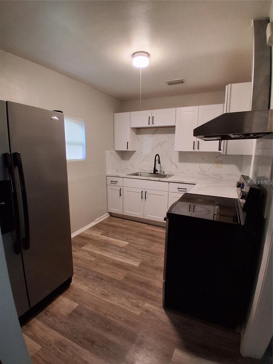 506 N MACDILL AVE — photo 12