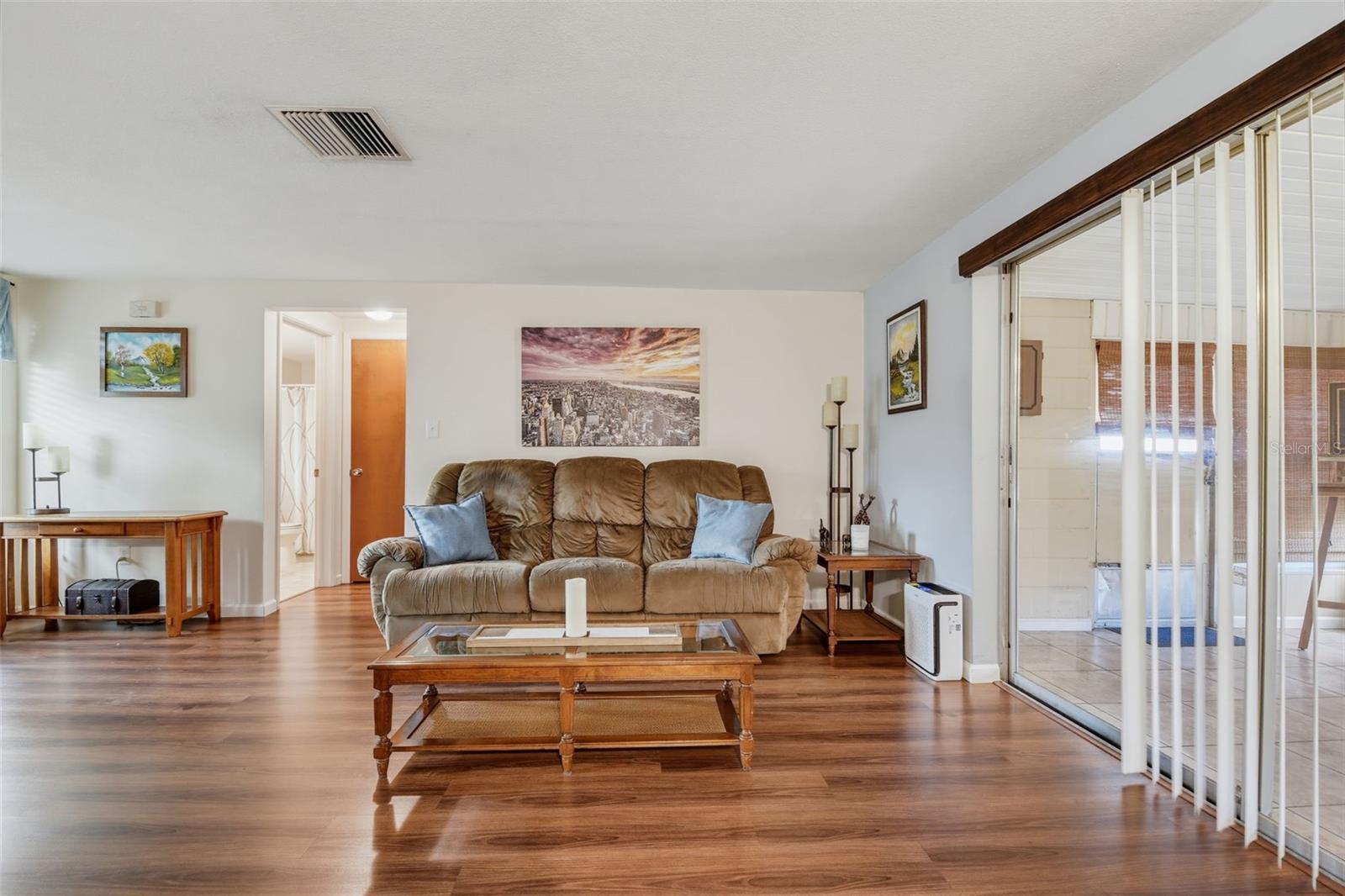 10831 MAPLEWOOD AVE — photo 7