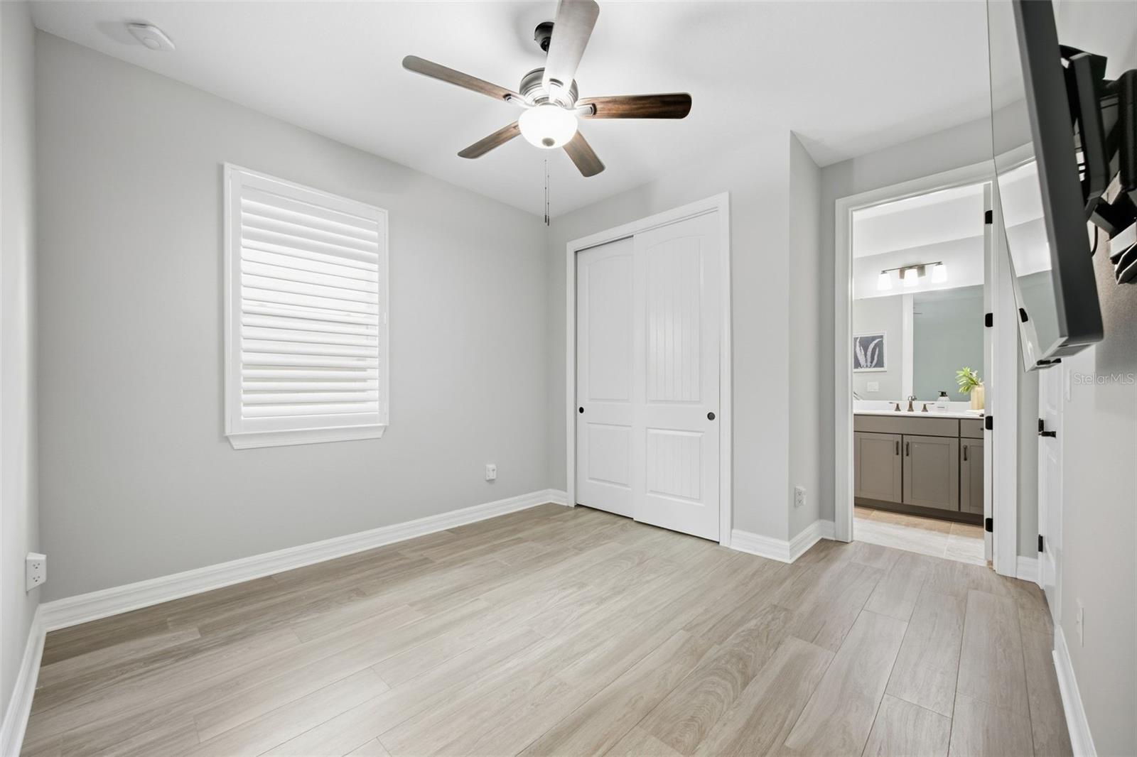 9442 IBIS GROVE BLVD — photo 34