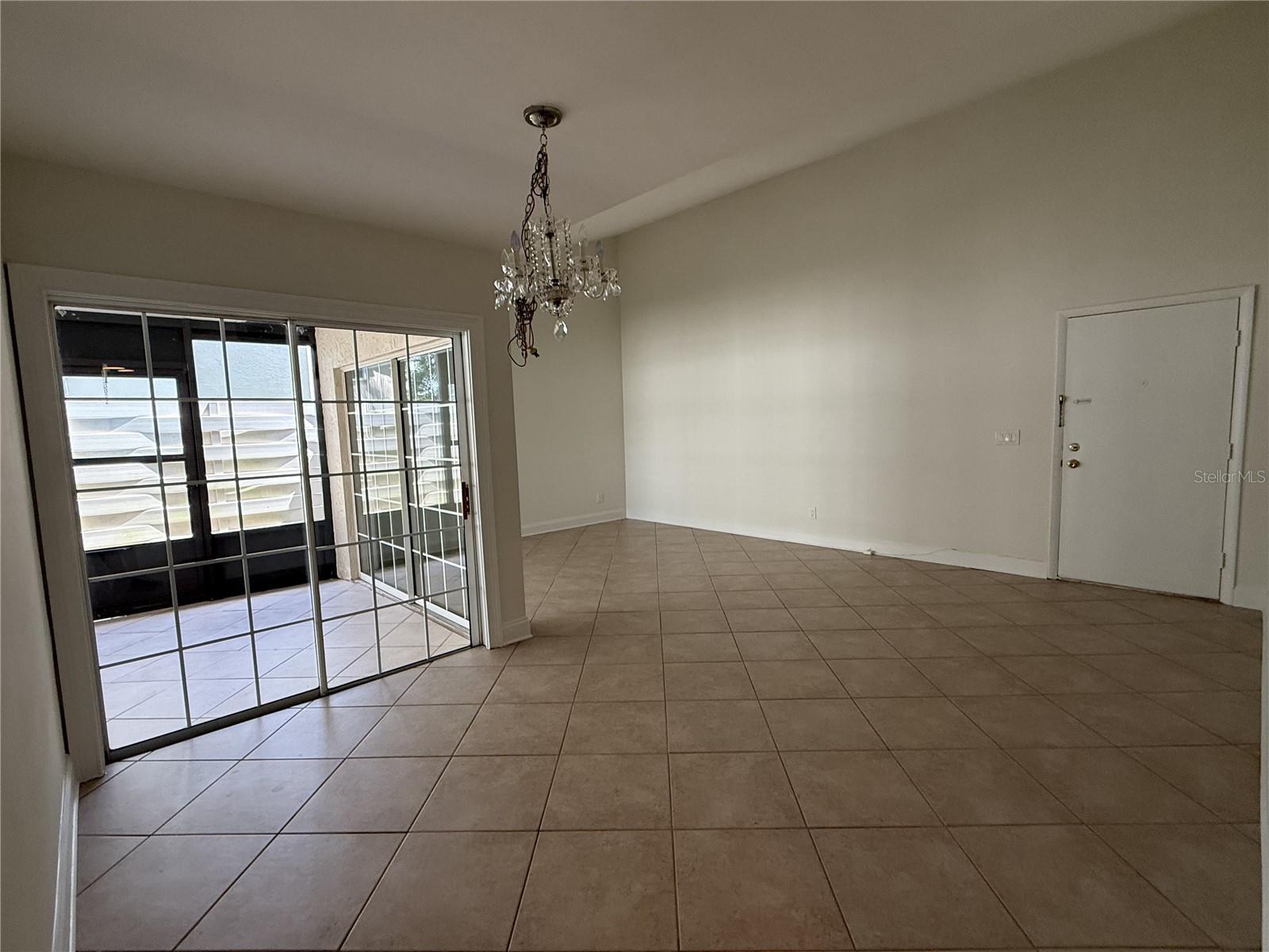 2705 SAND HOLLOW CT CLEARWATER, FL 33761-3732 — photo 11
