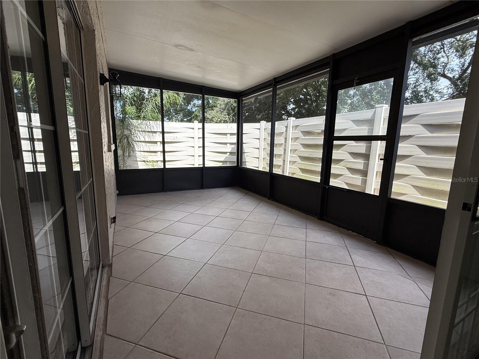 2705 SAND HOLLOW CT CLEARWATER, FL 33761-3732 — photo 20