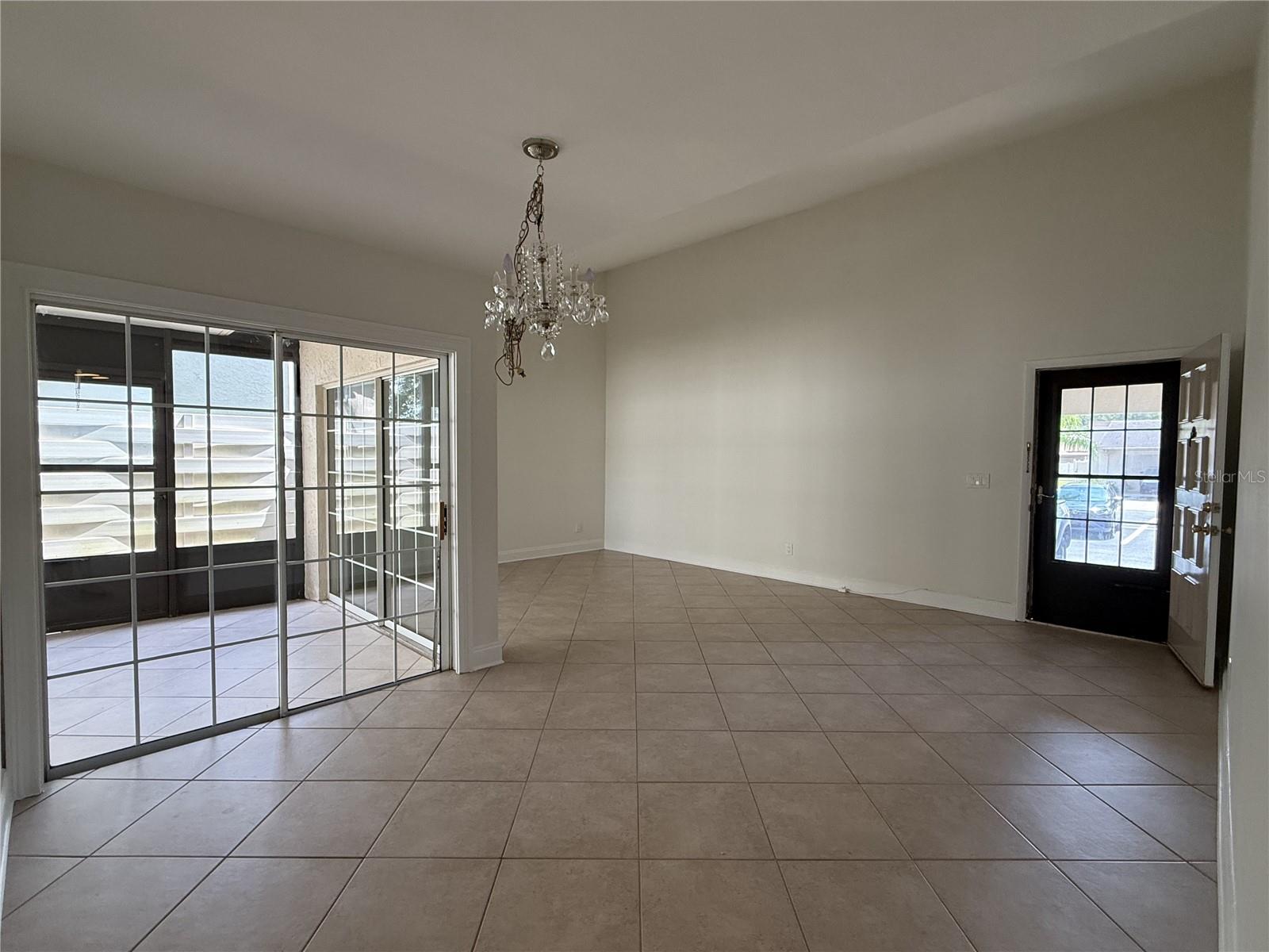 2705 SAND HOLLOW CT CLEARWATER, FL 33761-3732 — photo 29