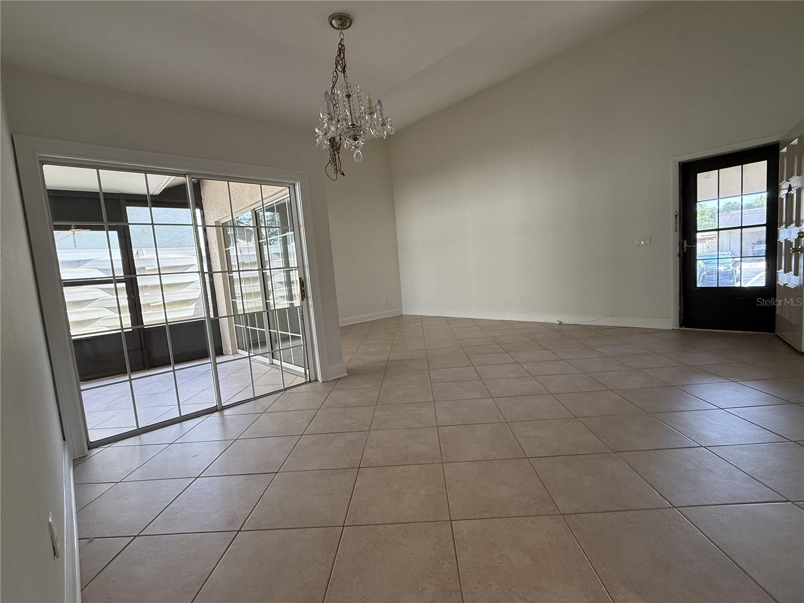 2705 SAND HOLLOW CT CLEARWATER, FL 33761-3732 — photo 30