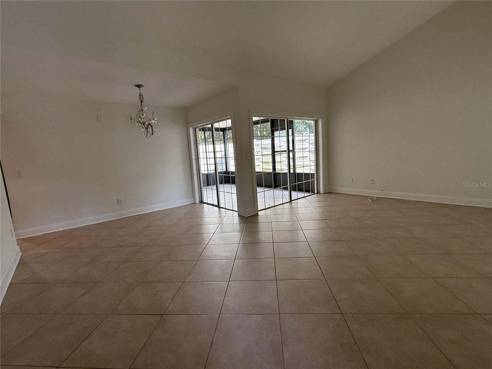 2705 SAND HOLLOW CT CLEARWATER, FL 33761-3732 — photo 28
