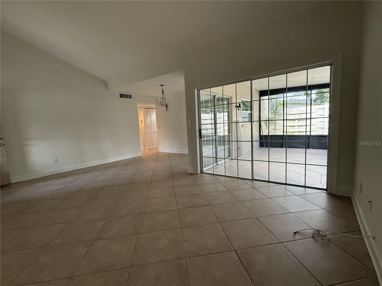 2705 SAND HOLLOW CT CLEARWATER, FL 33761-3732 — photo 19