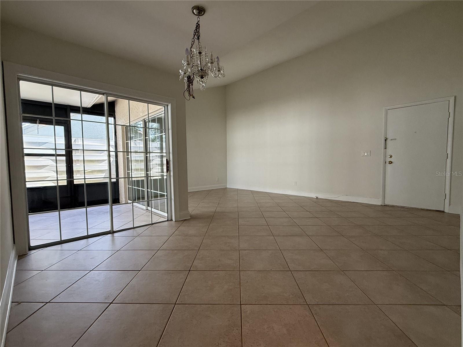 2705 SAND HOLLOW CT CLEARWATER, FL 33761-3732 — photo 12