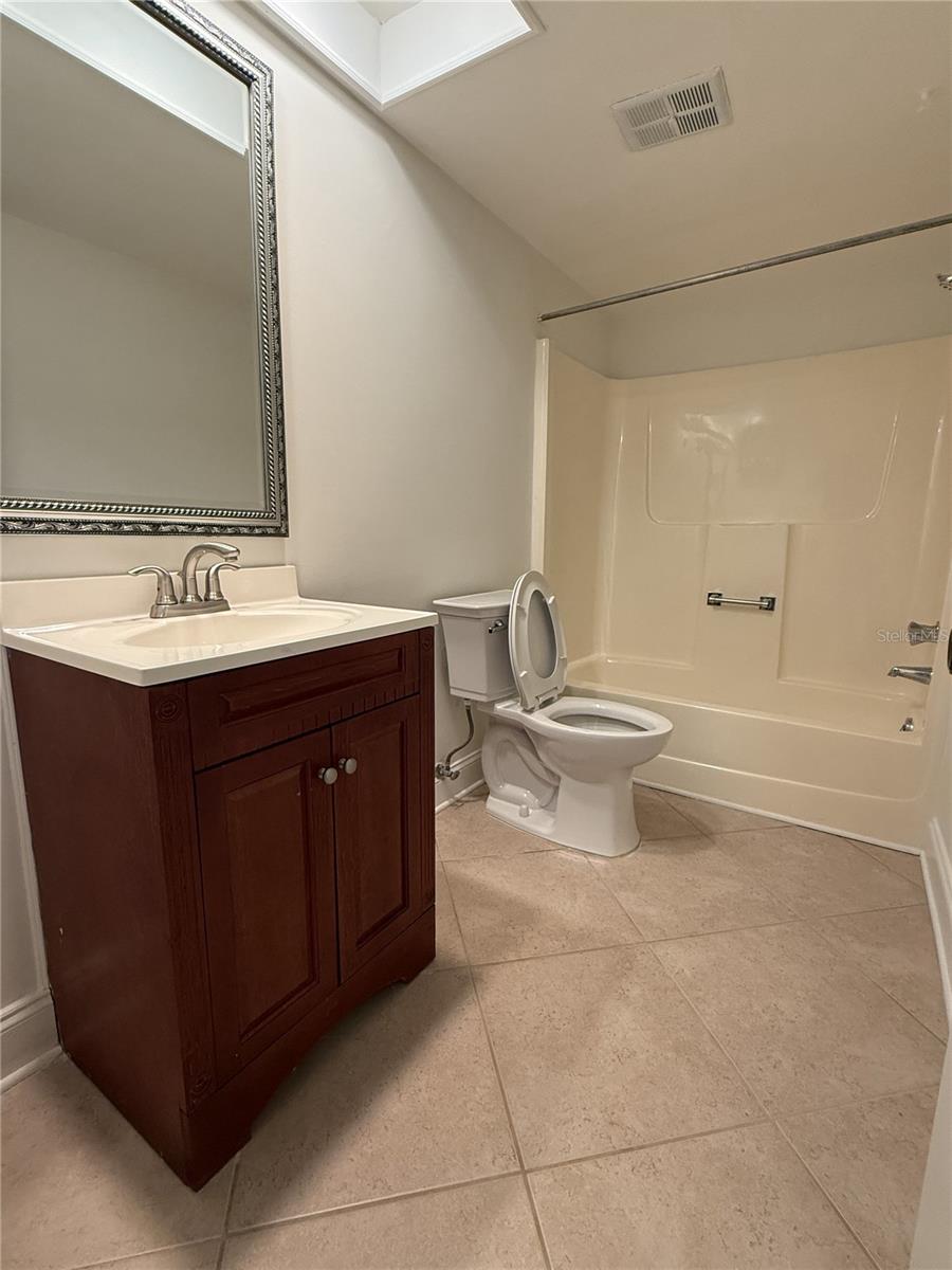 2705 SAND HOLLOW CT CLEARWATER, FL 33761-3732 — photo 10