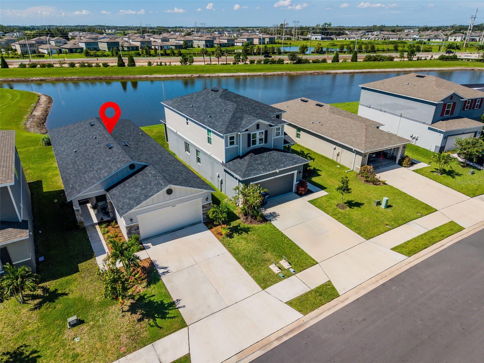 9540 SANDY BLUFFS CIR — photo 3