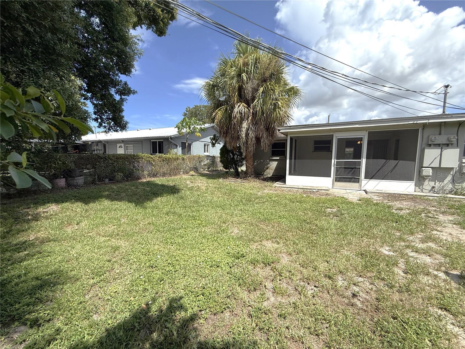 536 BRIARWOOD RD — photo 13