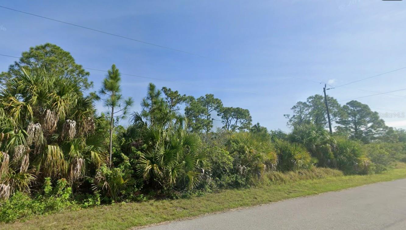 SAWYER CIR — photo 3