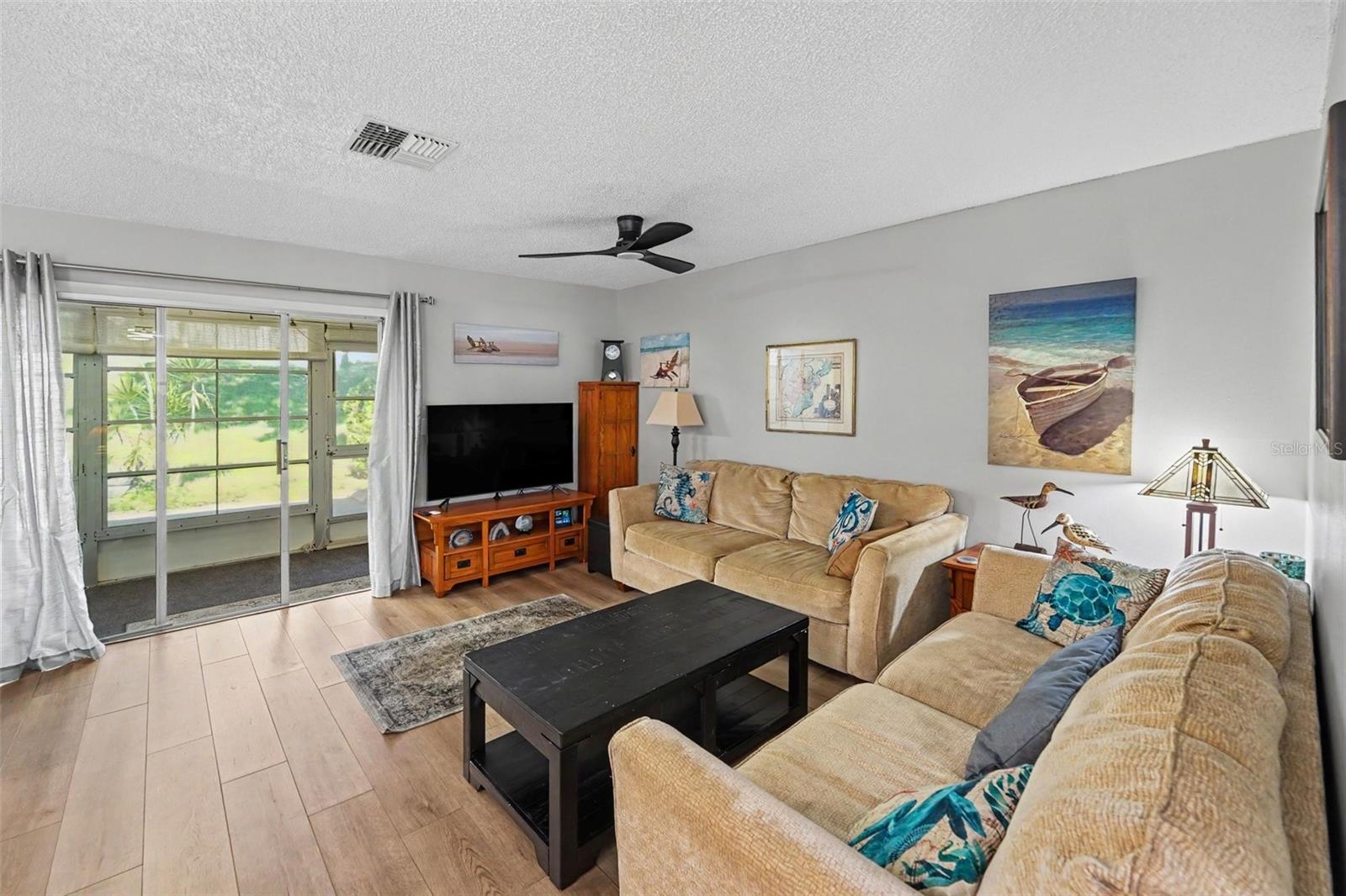 1652 HIGHLAND CLUB LN — photo 2