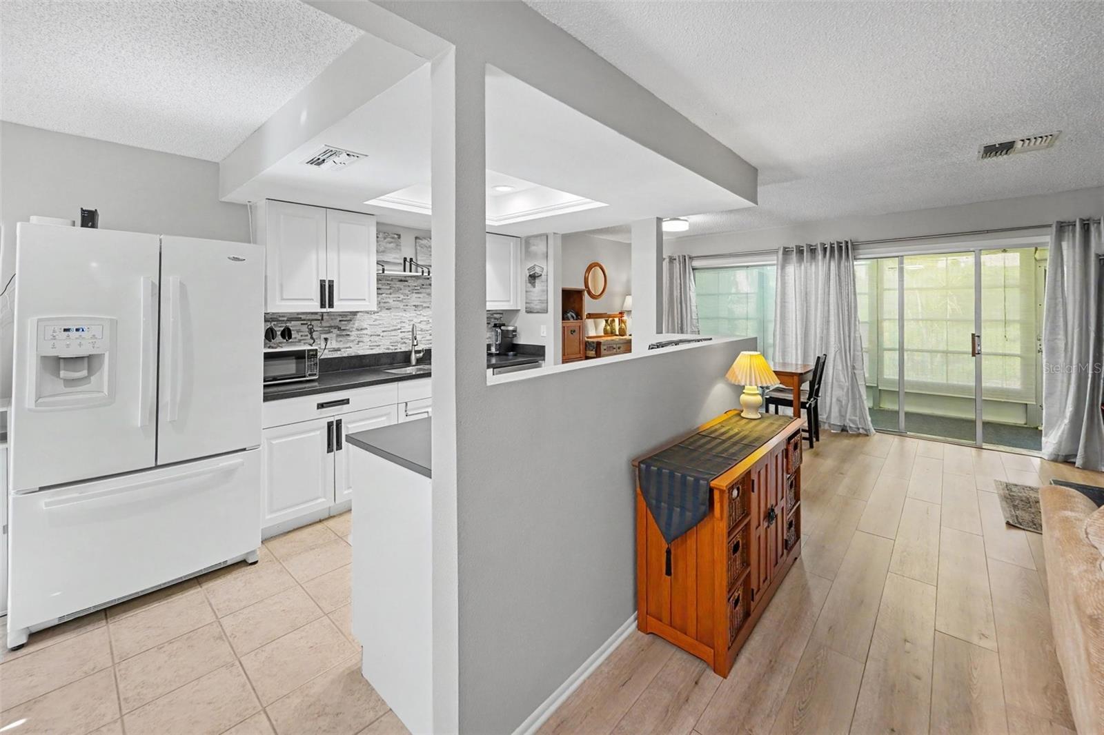 1652 HIGHLAND CLUB LN — photo 17