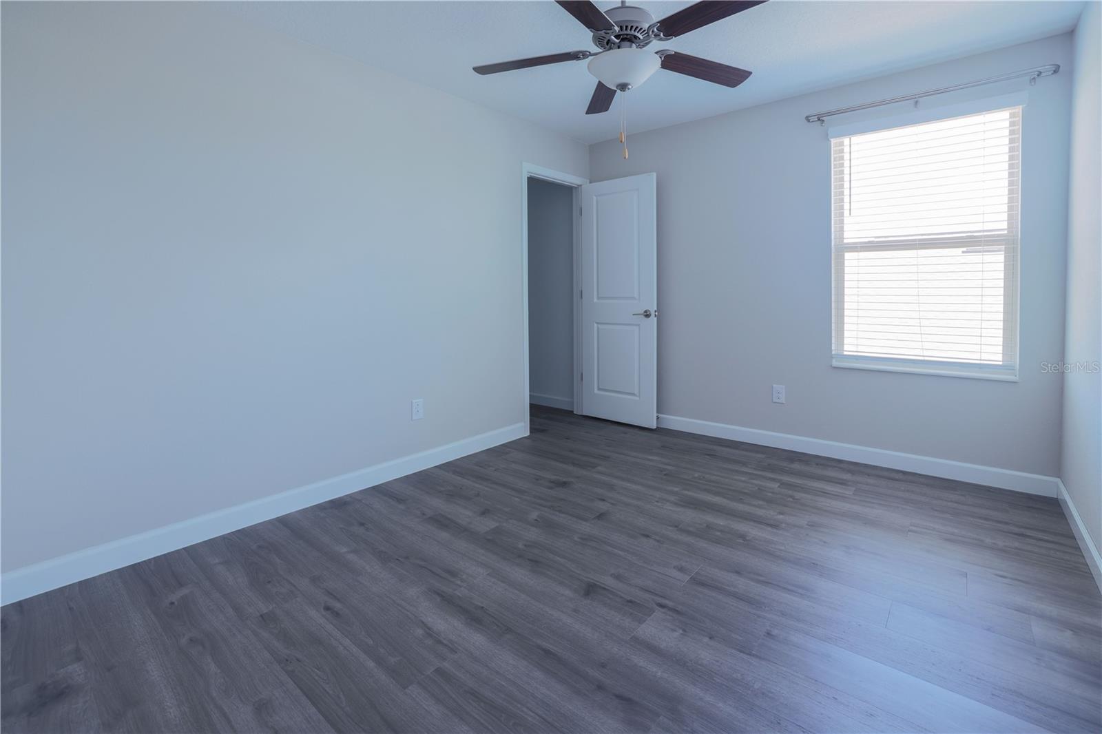 24893 LAMBRUSCO LOOP — photo 18