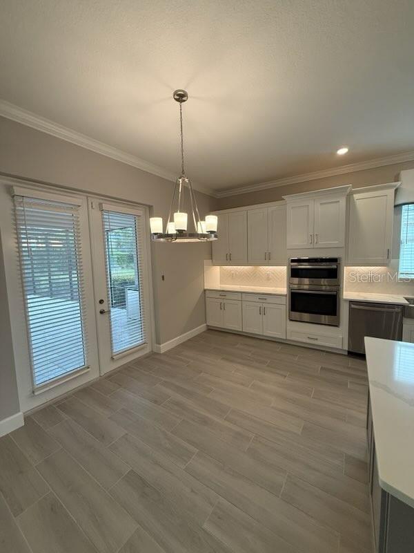 7716 MOONBEAM AVE — photo 15