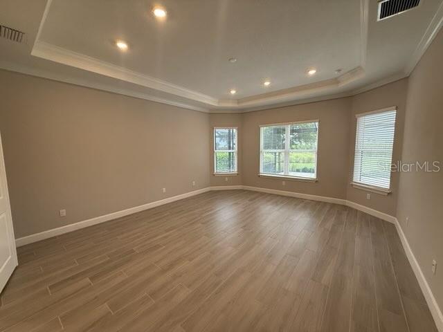 7716 MOONBEAM AVE — photo 20