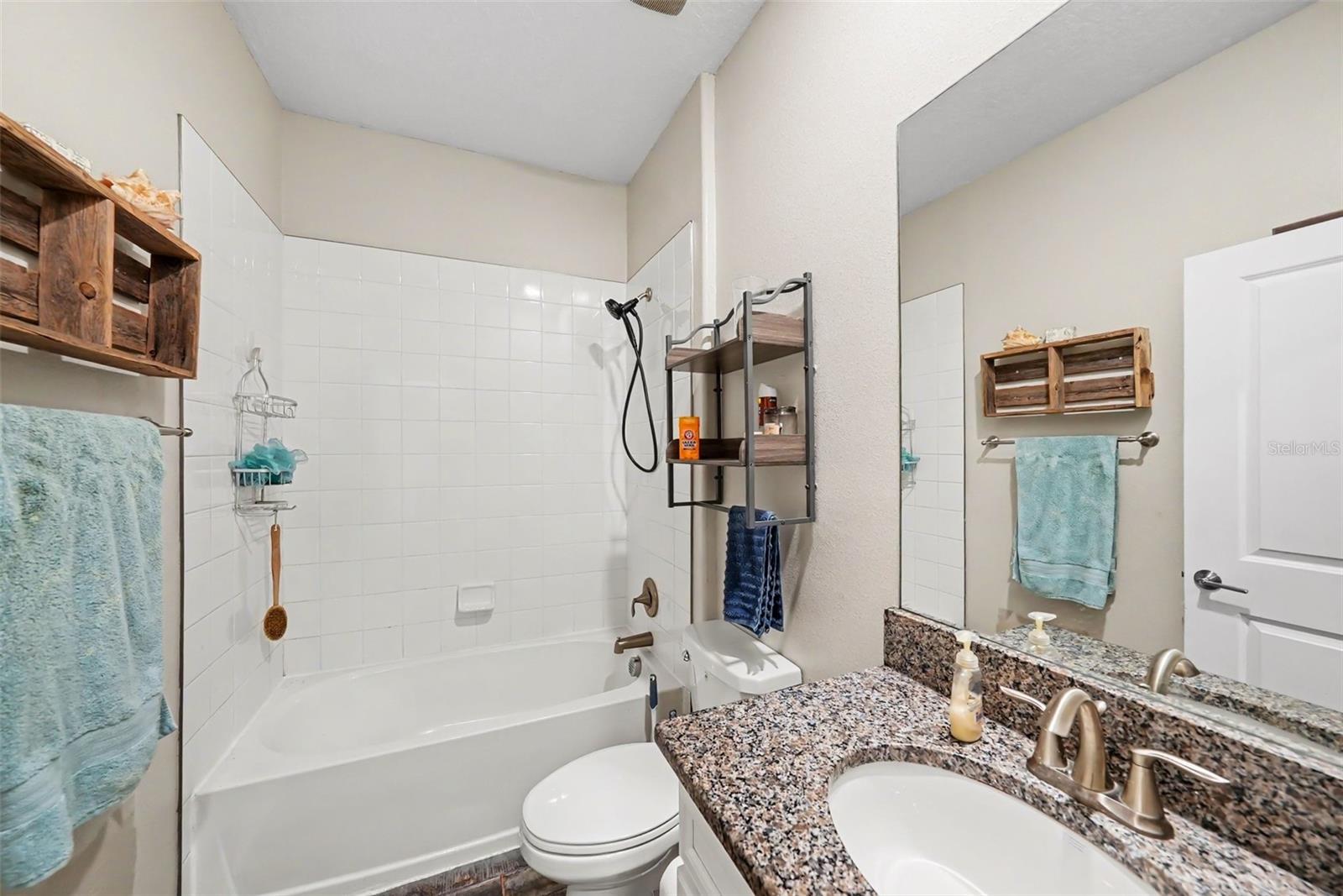 21922 CREST MEADOW DR — photo 25