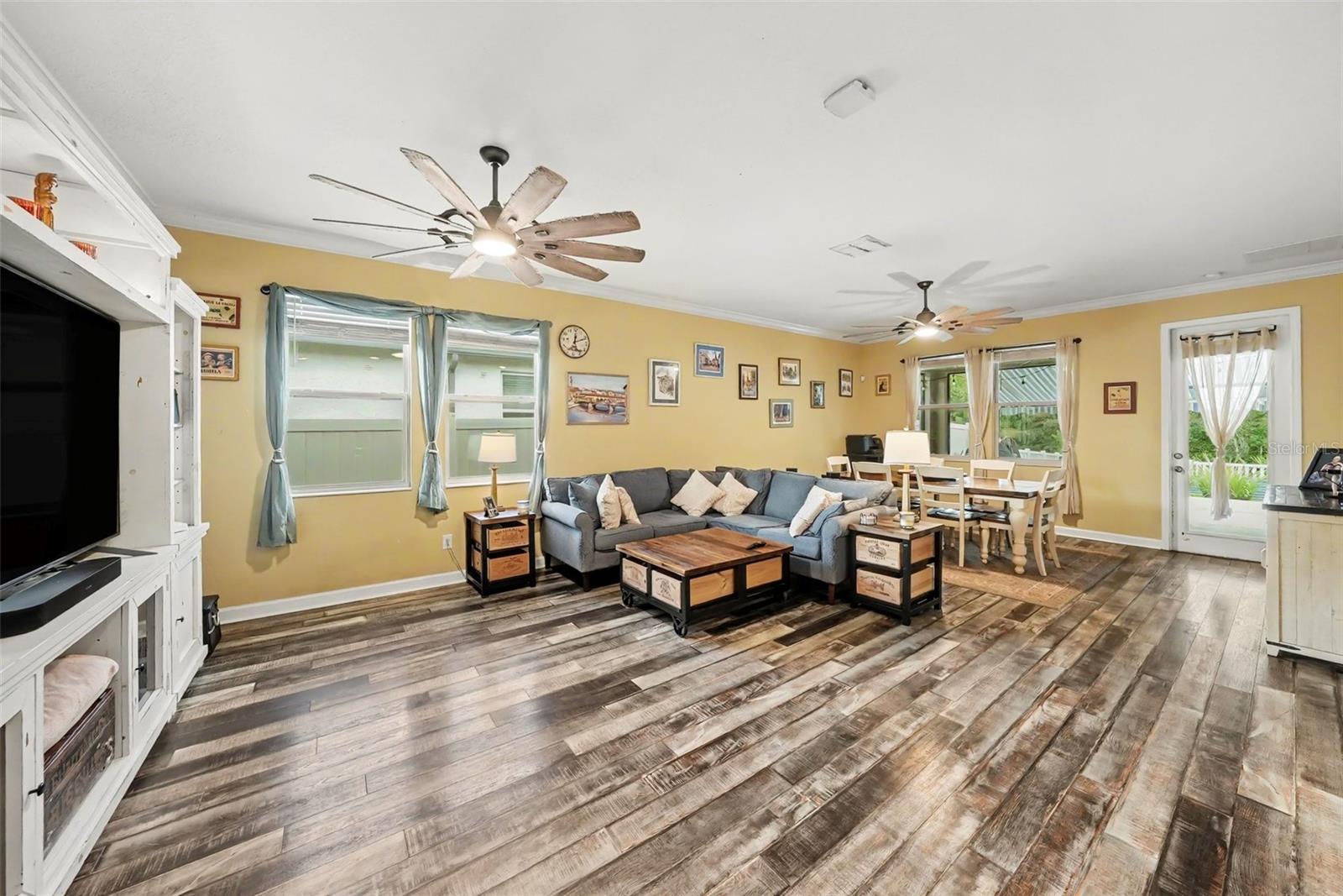21922 CREST MEADOW DR — photo 5