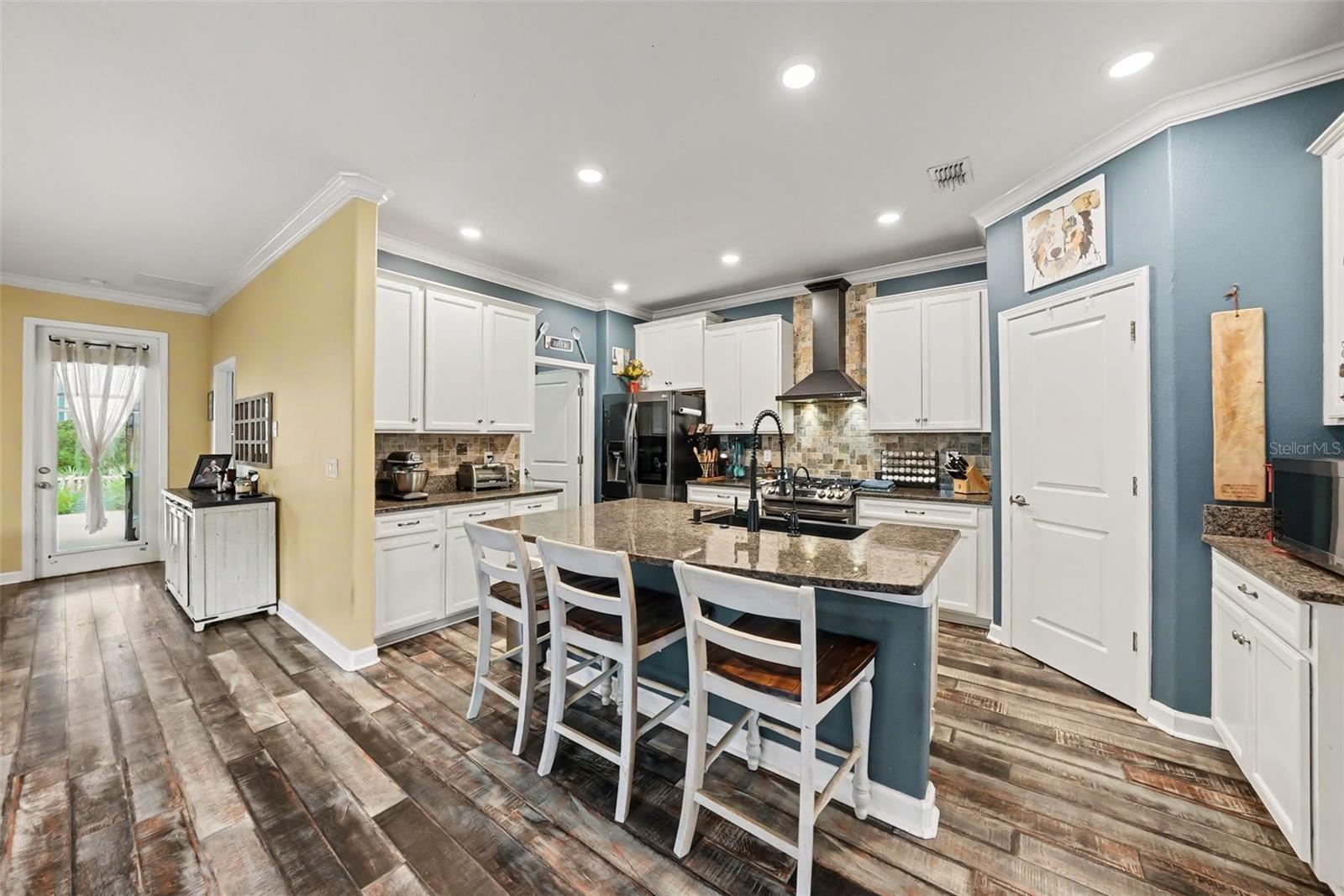 21922 CREST MEADOW DR — photo 11
