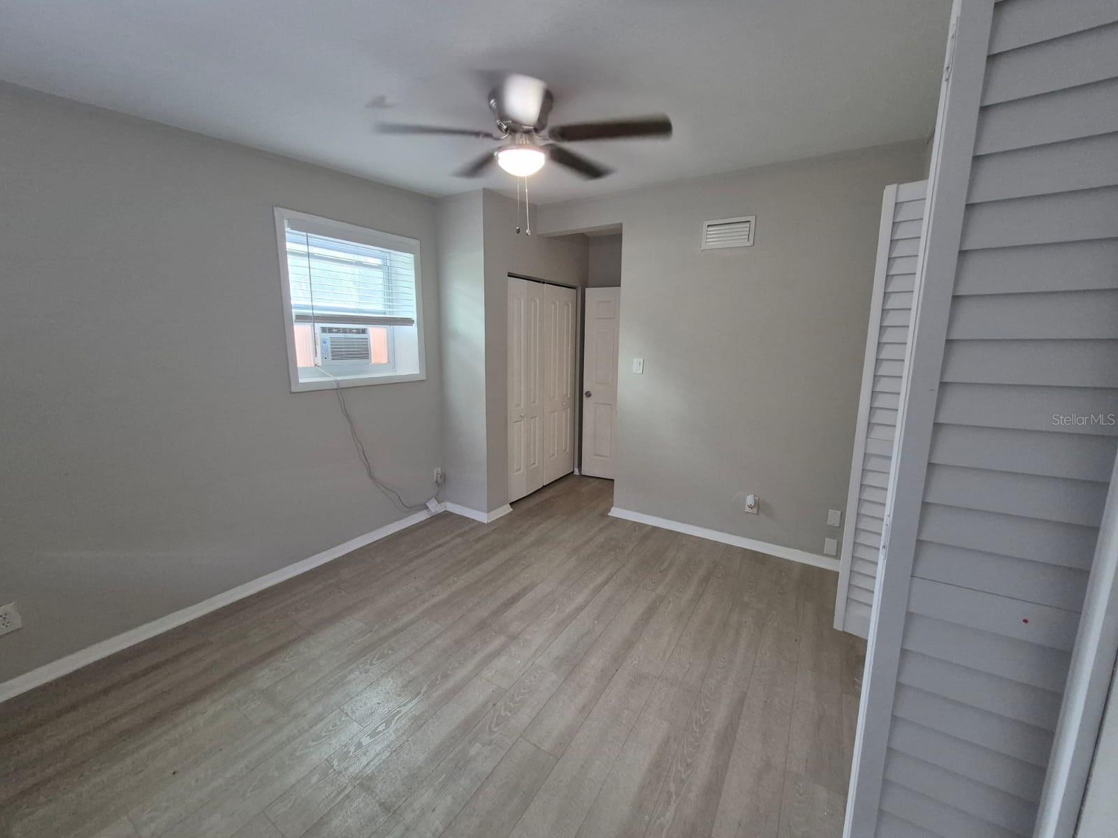 918 VALMAR ST — photo 11