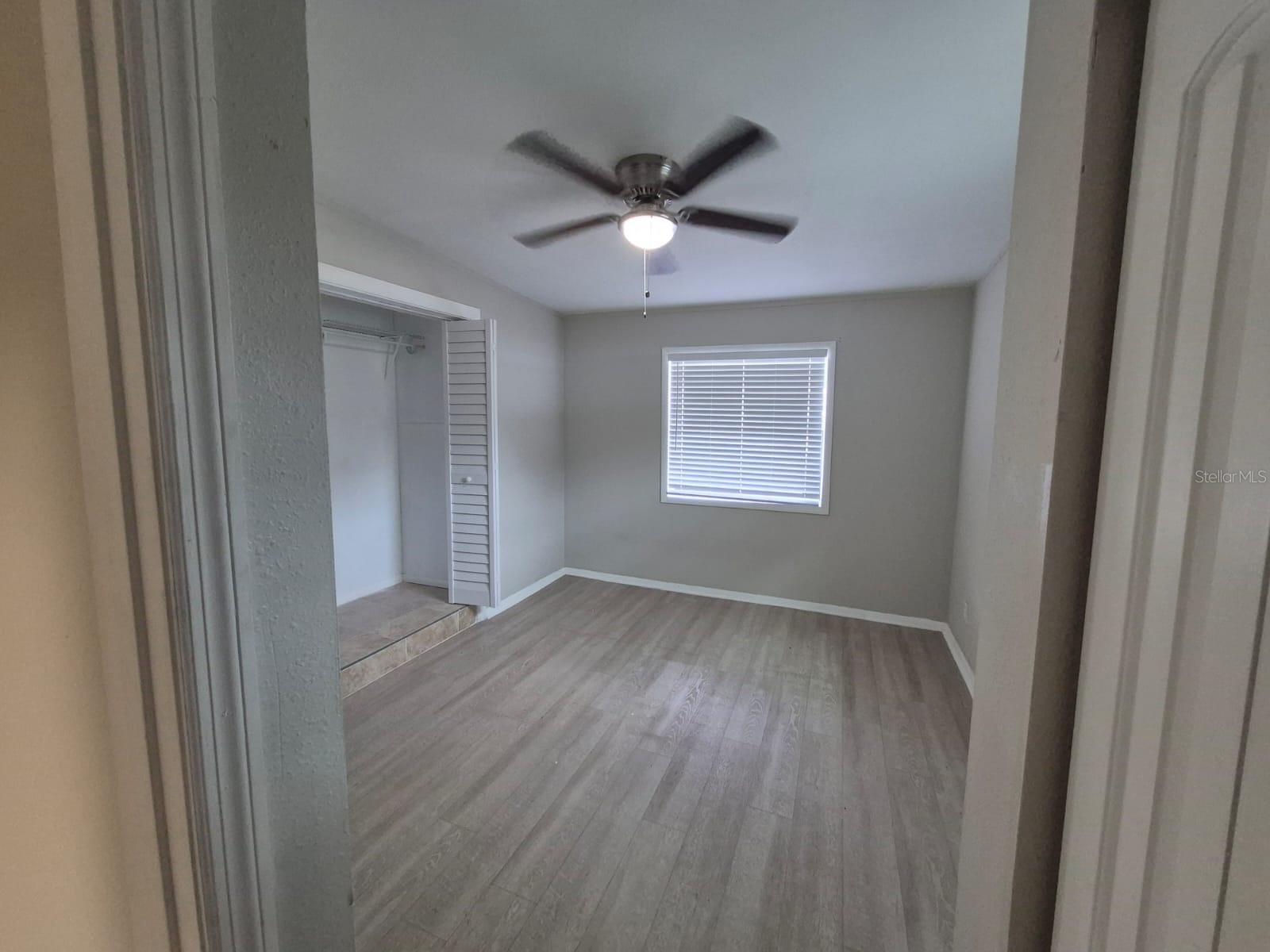 918 VALMAR ST — photo 10