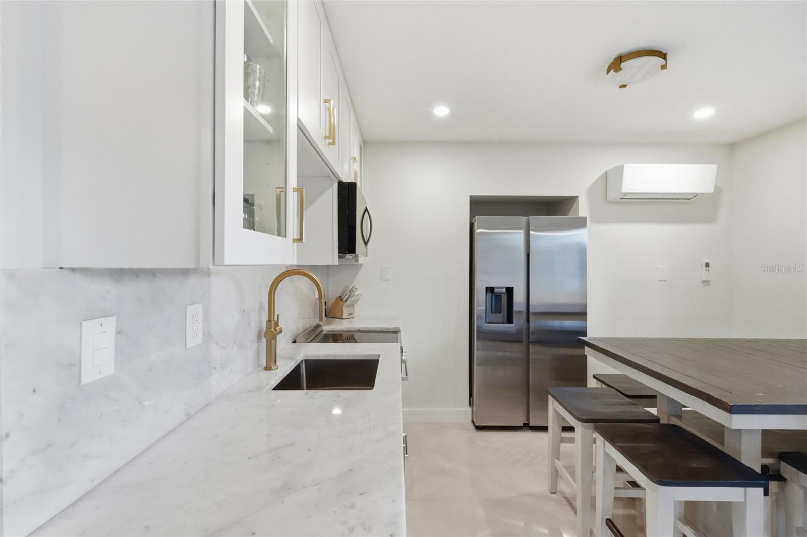 6796 SARASEA CIR #3 — photo 45
