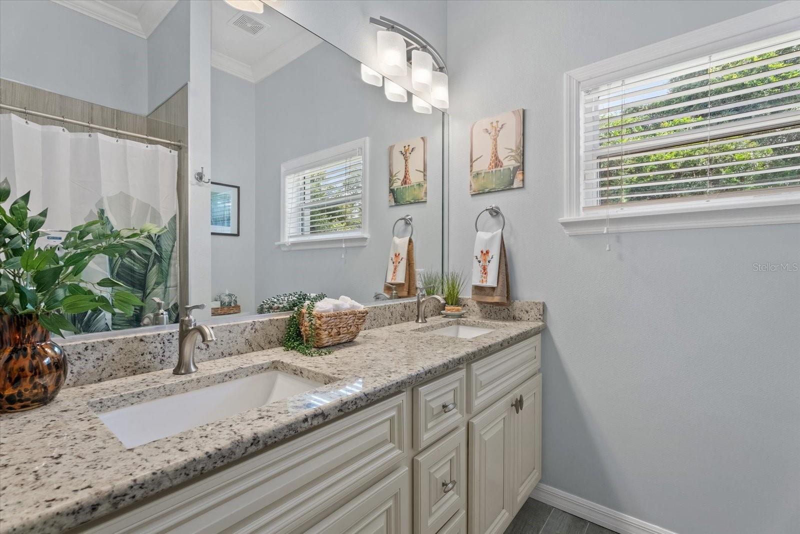 8805 CROSSWOOD CT — photo 27