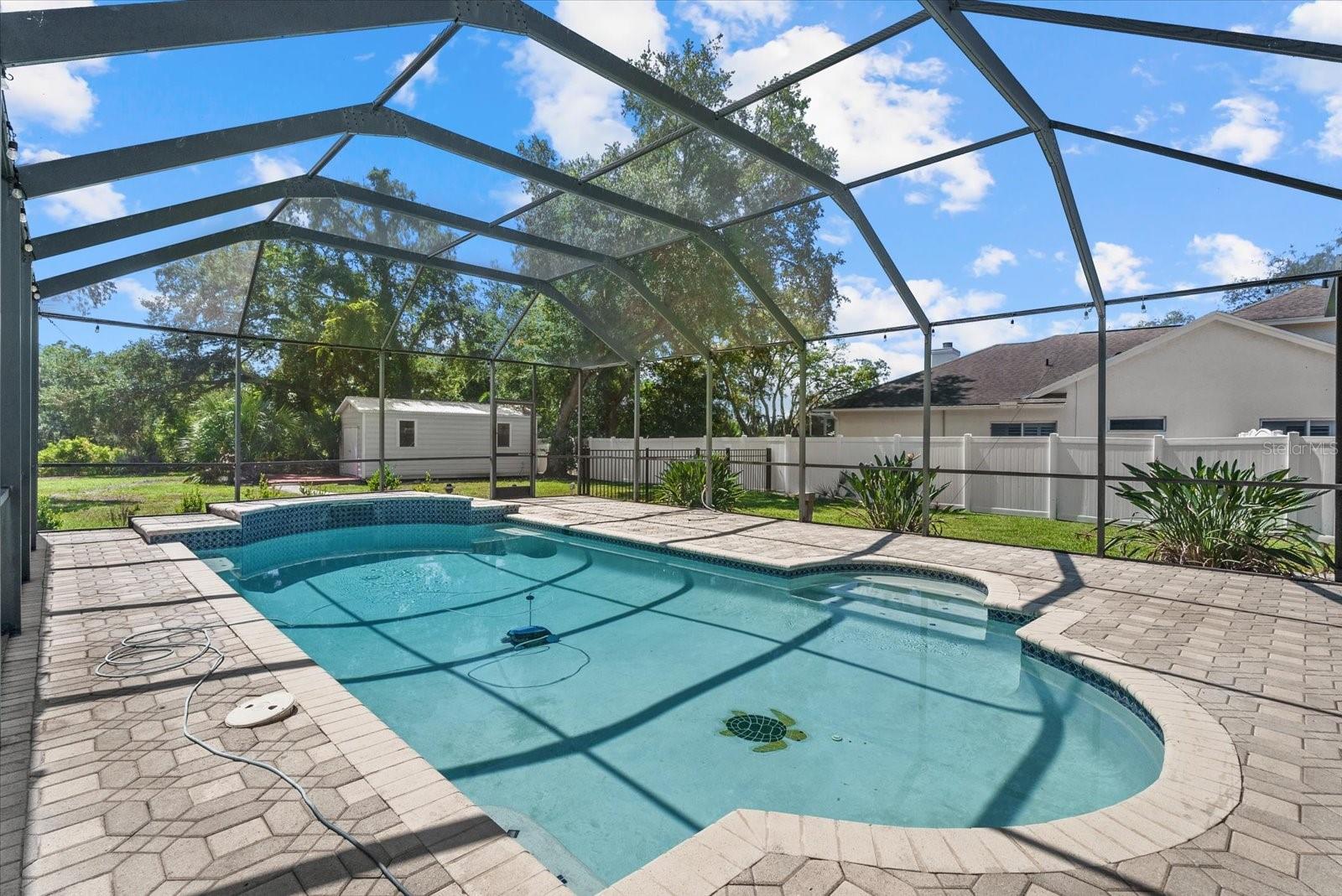 8805 CROSSWOOD CT — photo 32