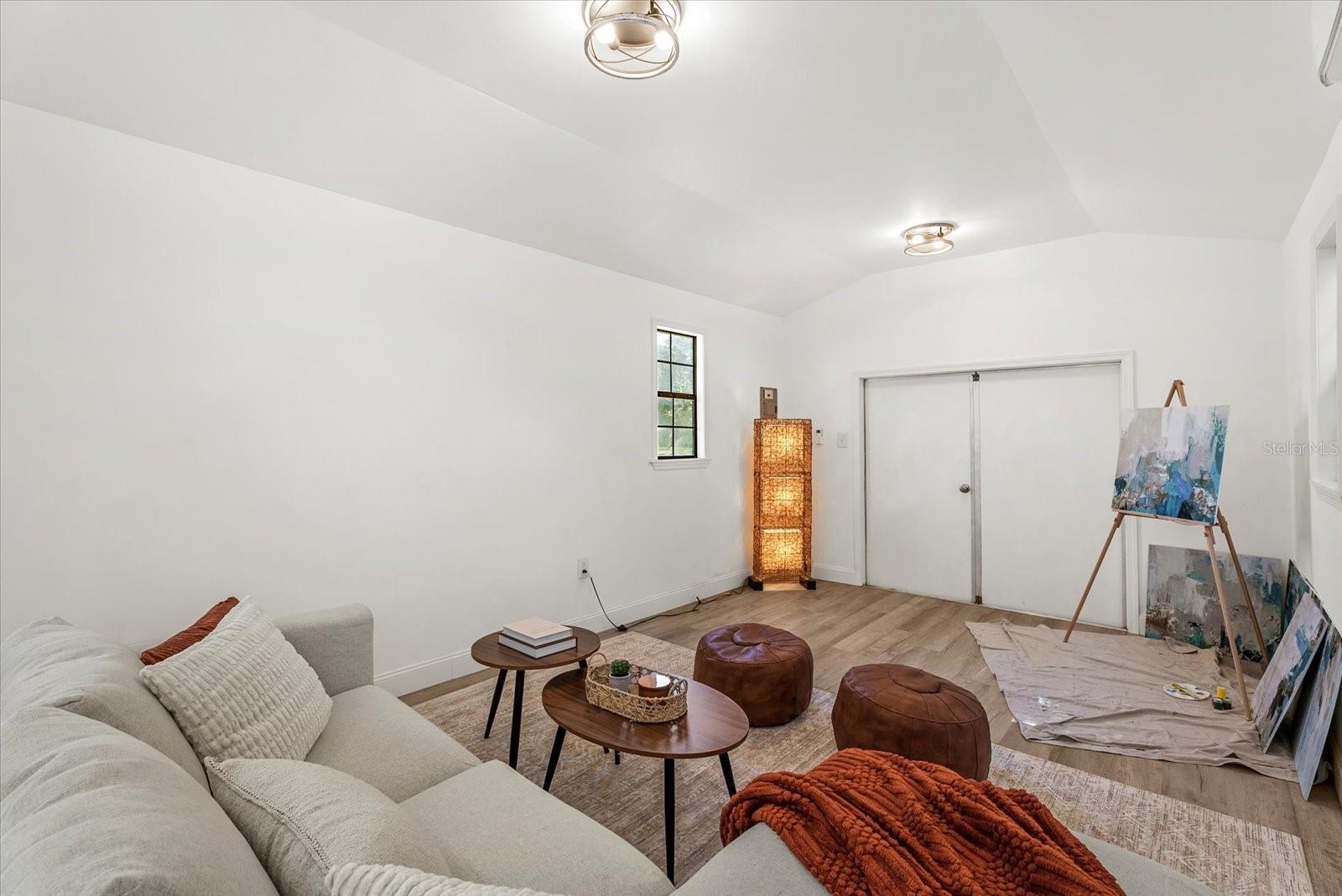 8805 CROSSWOOD CT — photo 41