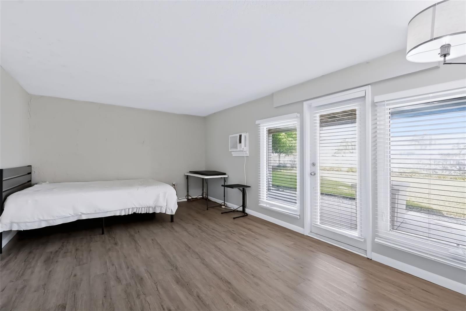 255 CAPRI CIR N #22 — photo 29