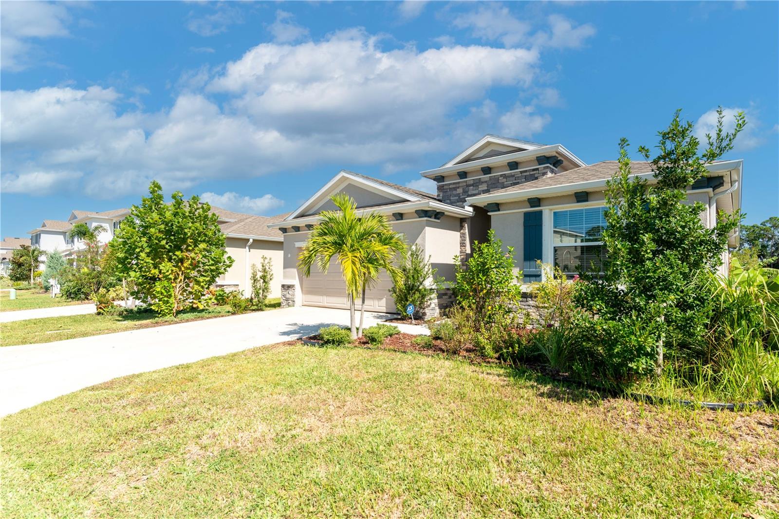 2247 MIDNIGHT PEARL DR — photo 5