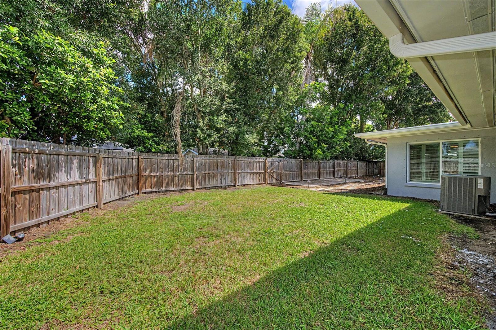 782 TERRACE RD — photo 11