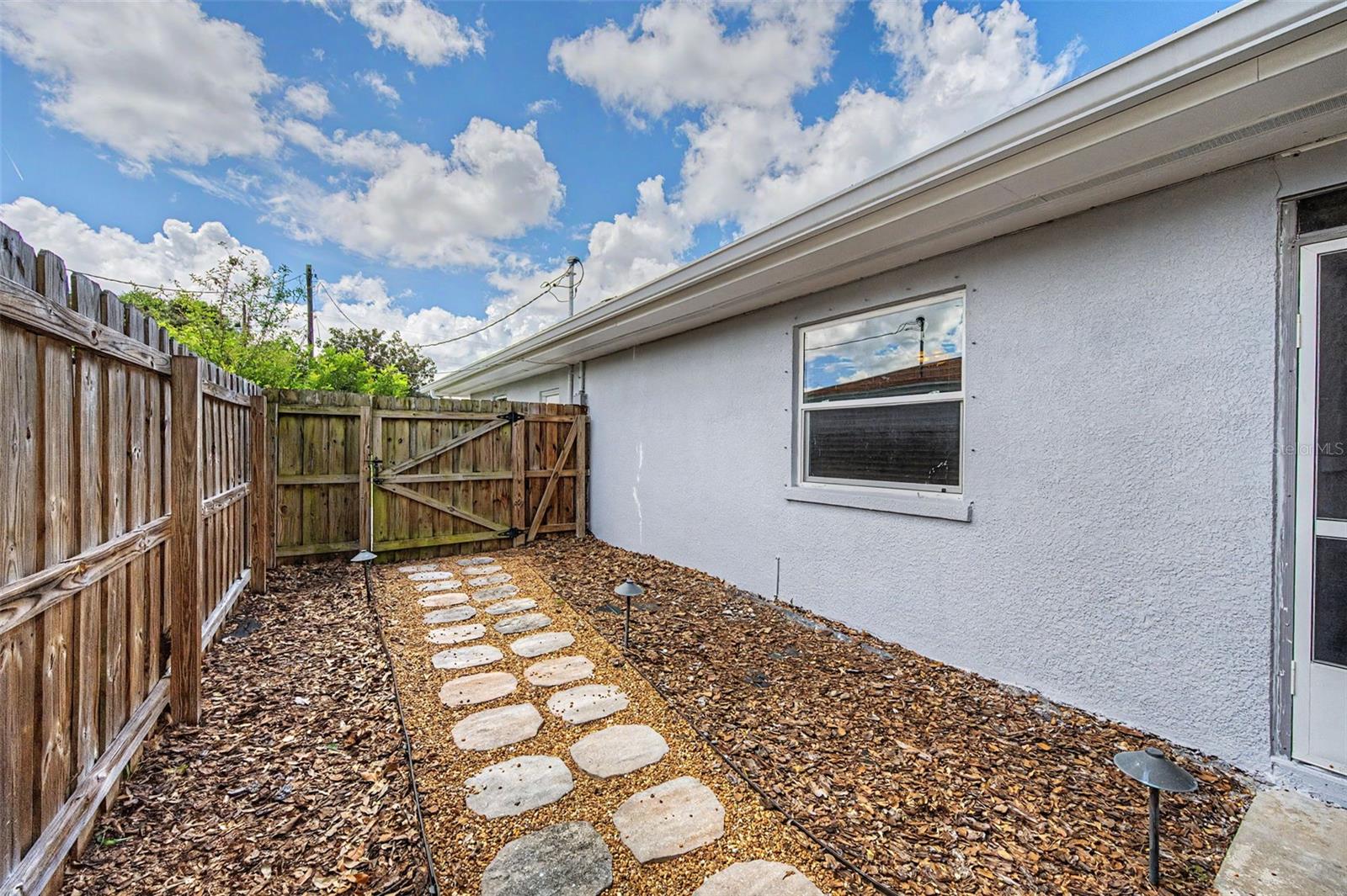 782 TERRACE RD — photo 31